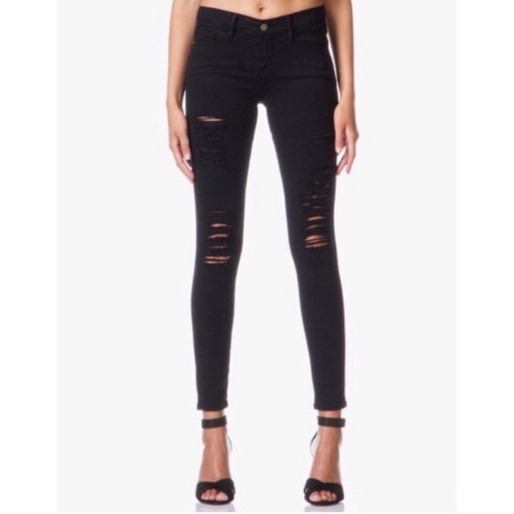 Frame le skinny de Jeanne crop raw hem 28 black